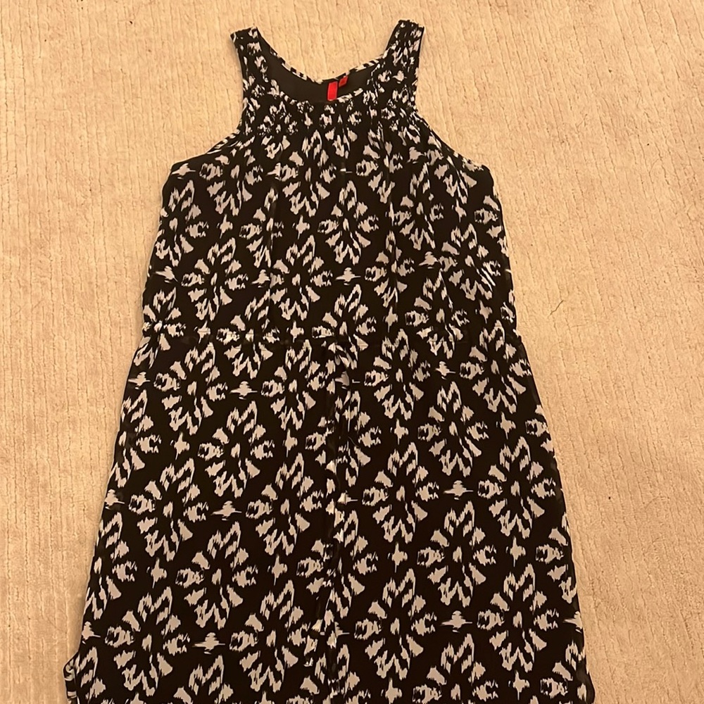 Black and white dress